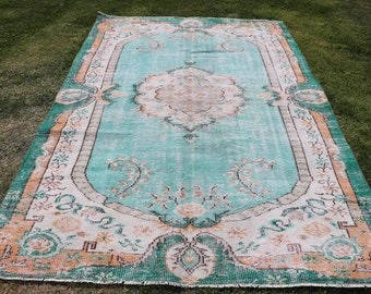 Tappeto turco vintage di grandi dimensioni (5,7x8,6 piedi), con motivo ikat blu.