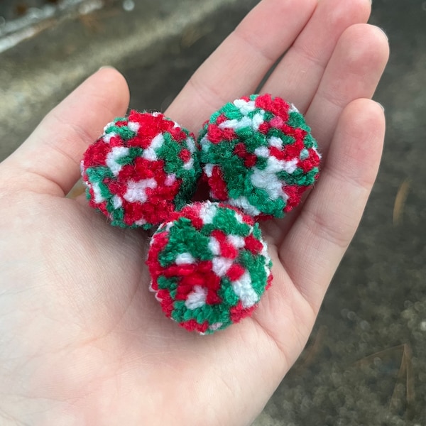 Christmas Pom Pom Cat Toy