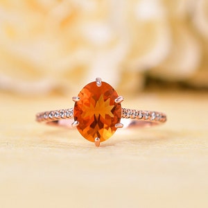 Anello in opale di fuoco in oro 14K, fede nuziale, anello di fidanzamento, opale arancione, anello in opale di fuoco messicano, anello di anniversario, regalo di compleanno, anello importante