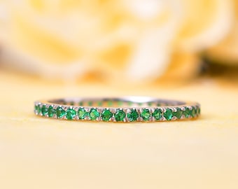 Round Emerald Full Eternity Band Ring: 14K Gold Wedding Jewelry