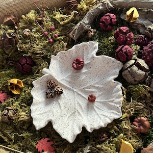 Ahornblatt Schmuckschale Ringschale Schmuckschale Dekoratives Tablett Trinket Tablett Schlüsselringhalter Kerze Tablett Herbst Dekor Herbst Dekor Geschenk