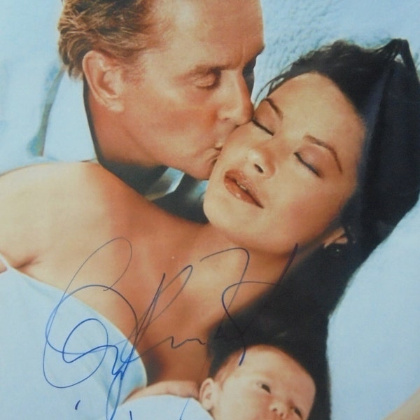 Catherine Zeta Jones & Michael Douglas original autograph large photo 20x30