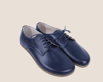 Zapatos Oxford descalzos hechos a mano: cuero azul marino, caída cero