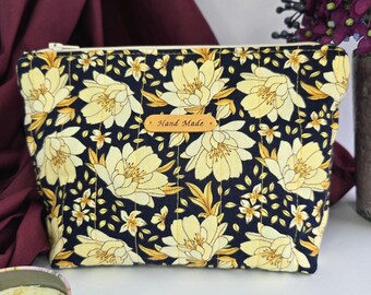 Handmade Floral Quilted Cosmetic Bag: Toiletry Pouch