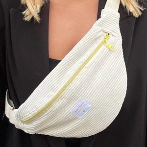 White Corduroy Fanny Pack - Chic & Casual - White Corduroy Fanny Pack - Trendy and Comfortable Accessory