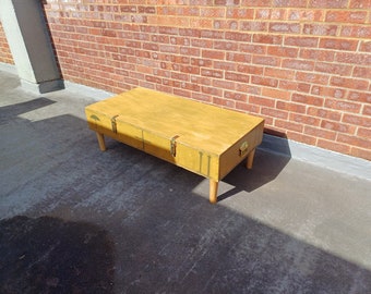 Storage table
