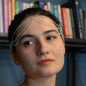 Elegant Crystal Forehead Chain Headpiece – Pearl & Boho Wedding Hair Jewelry – Arabian, Indian, Festival Bridal Headband