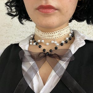 handmade Black and White pearl lace necklace,Lace choker necklace,black ribbon choker,Layered pearls,Feminine style