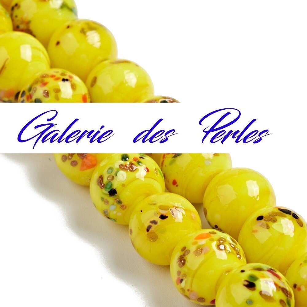 Lot De 20 Perles Vintage En Verre Jaune à Liseret Noir - Semi-rondes - Inde - Occasion