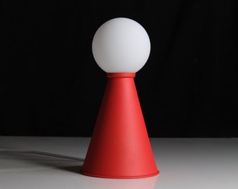 Lampada da tavolo Bilia: design retrò minimalista di Gio Ponti