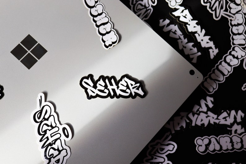 Personalisierte Graffitisticker / Laptopsticker / 12 Stk. / wasserfest Bild 1