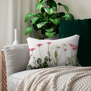 Lumbar pillow Nature Flower pillow Botanical flower Garden Boho style Double sided Botanical room Greenery Home Decor Cushion Throw Pillow