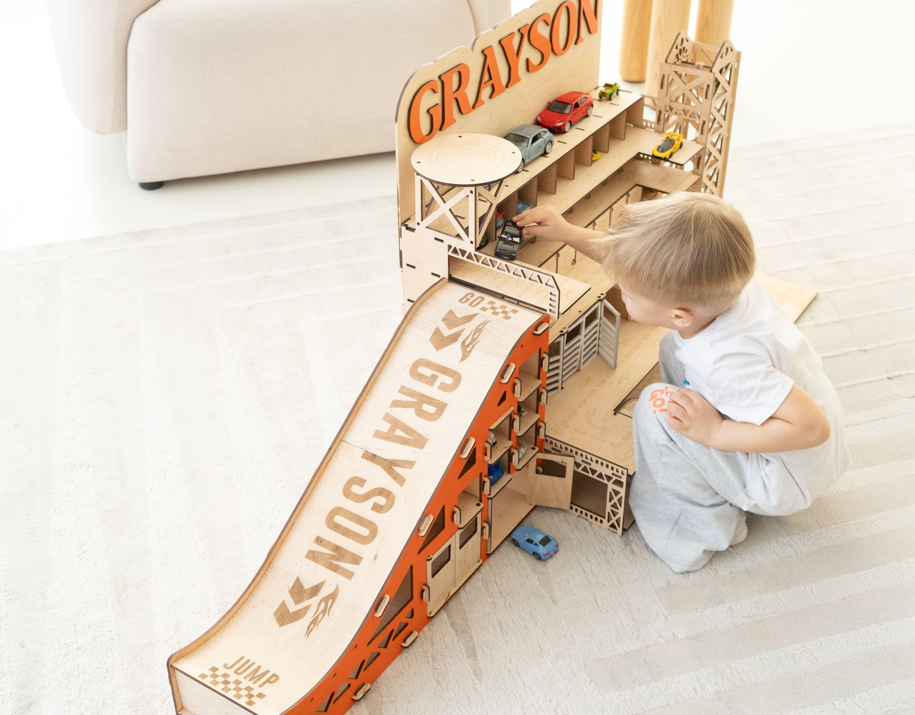 Custom Name Wooden Car Parking Playset, Personalized Kids Vehicle Garage, Large Wooden Car Track Toy, Montessori Playroom Toy for Toddlers