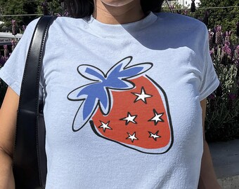 Koszulka dla niemowląt Y2K Strawberry USA, ironiczny graficzny top