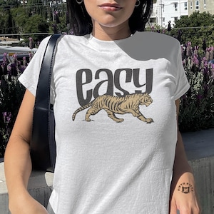 Vintage Tiger Baby Tee, Retro Inspired Easy Tiger Design, Koszulka w stylu lat 90., Moda Y2K, Koszulka dla niemowląt, Fajna koszulka z grafiką, Unisex