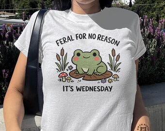 Koszulka dla niemowląt Feral for No Reason It's Wednesday z żabą, zabawny napis Y2K, uroczy nadruk z żabą, dopasowana koszulka damska z lat 90.