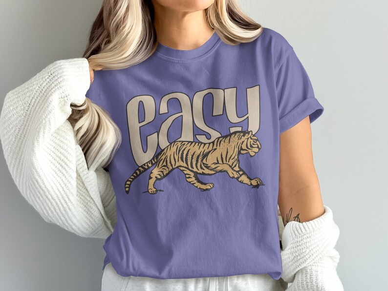 Retro Easy Tiger Graphic T-shirt, bekväma färger Vintage-tröja Grape