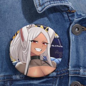Collectable Anime Pin Button Badge | Personalized Badges for Fans, Gifts for Collectors, Cosplay Accessories