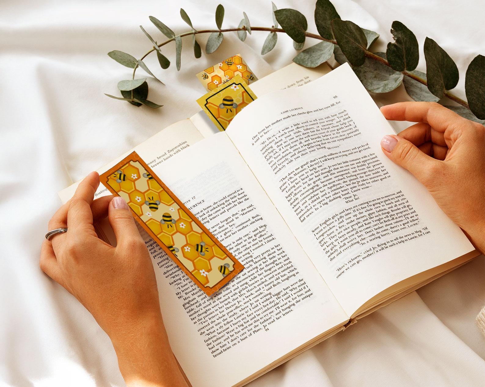 Bee Bookmarks Printable: Honeycomb Set for Book Lovers (PDF Download ...