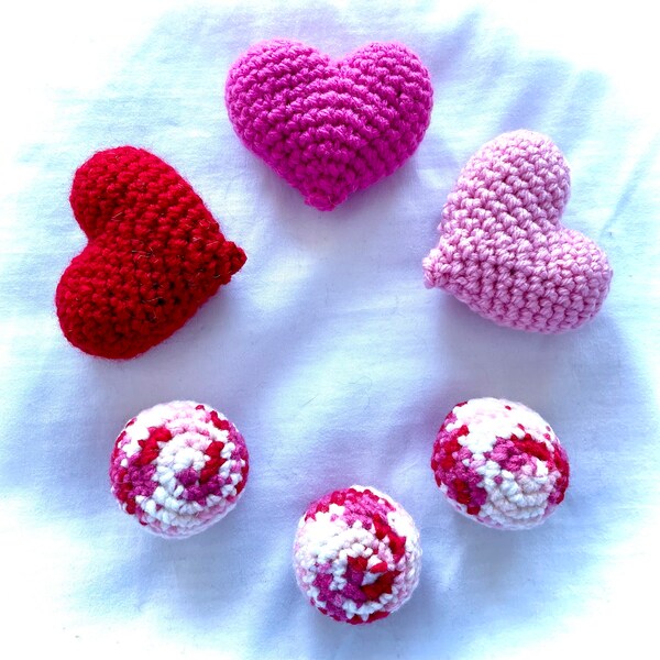 Crocheted catnip Heart | Set of 3 catnip balls | Cat gift | Kitten toys | Kitty toys | Hearts | Valentine gift