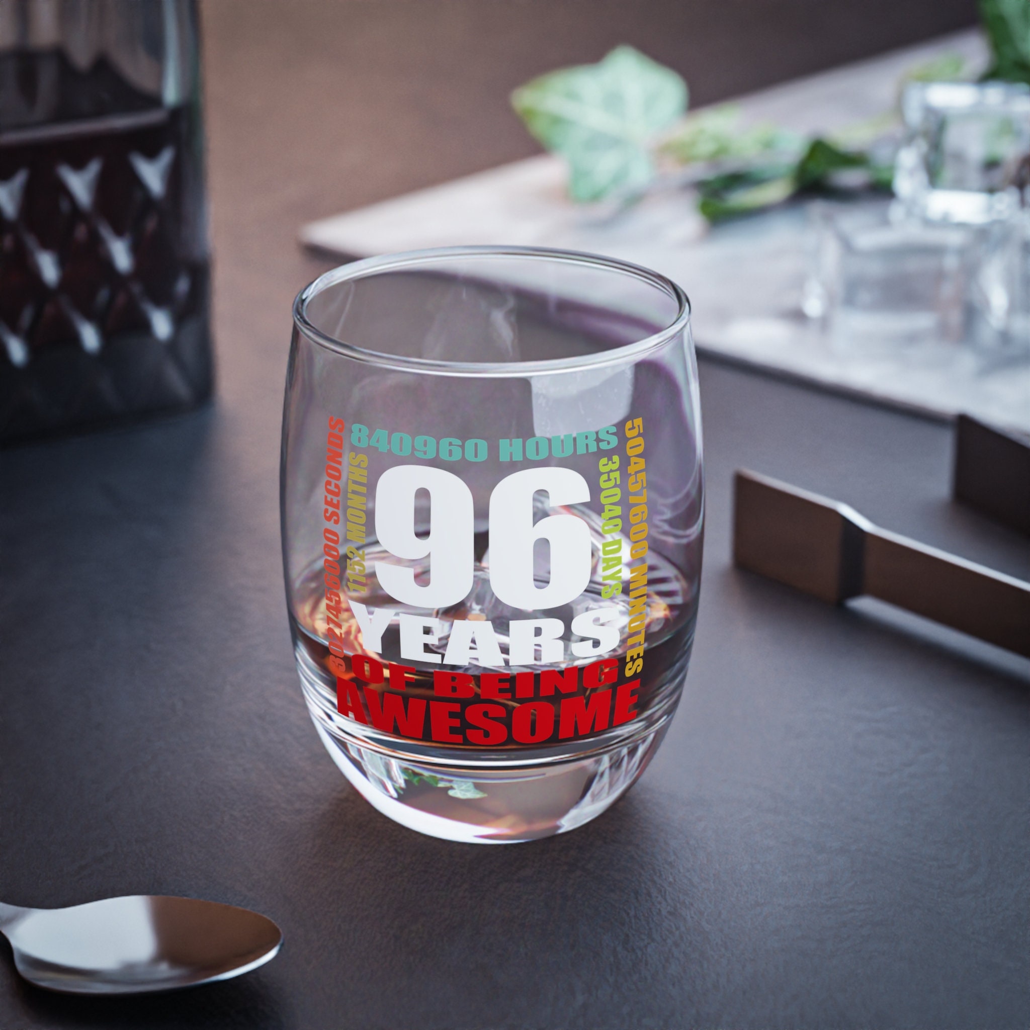 96th Birthday T-Shirt - Vintage 1928 Limited Edition Gift For 96 Year Old (Unisex Sizes)