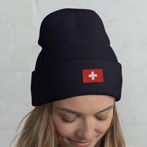 SCHWEIZ Flagge EMBROIDERY Unisex Acryl Cuffed Beanie Schweizer Erbe Ancestry Pride Wintermütze Mehrere Farben