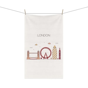 LONDON ENGLAND Skyline 18 x 30 Inch Kitchen Tea Towel British Teacup Pattern Cotton Twill Polyester Towel Home Decor English Gift