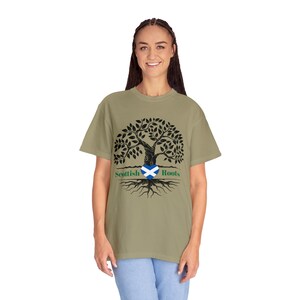 スコットランドのルーツ 家系図 スコットランドの旗 祖先 遺産 国の誇り コットン ユニセックス ガーメントダイ Tシャツ グラフィック Tシャツ さまざまな色 Khaki