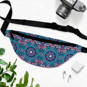 Turquoise and Pink Ethnic Pattern Polyester Fanny Pack One Size Adjustable Geometric Print Bag Waist Purse Travel Accessory Passport Belt
