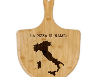 Personalisierter Name - La Pizza - Bambus Pizza Brett mit Gravur - Italien Holz Pizzaschaufel - Italian Vibes