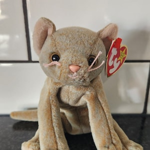 Ty Beanie Baby “Scat” the Cat (5.5 inch)