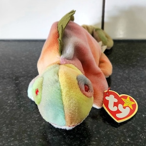 Peluche Ty Beanie Baby “Iggy”, la iguana teñida (23 cm) - Bolitas de PVC - Etiqueta canadiense para el trasero