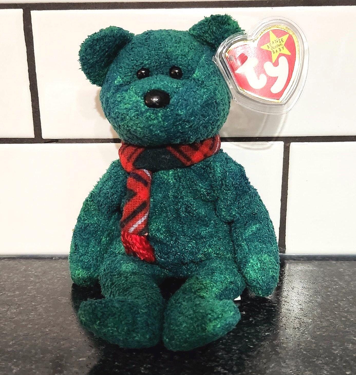 Ty Beanie Baby “wallace” the Green Bear Wearing a Red Scarf (8.5