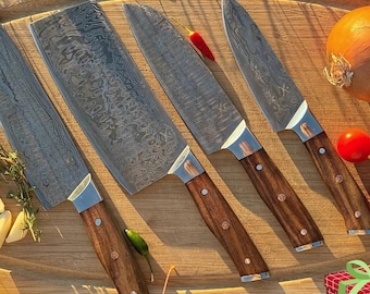 Juego de cuchillos de chef de Damasco hechos a mano: mango de palisandro, funda de cuero