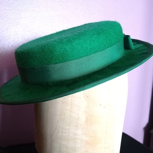 Eduardiano 1930s 1940 vintage inspirado señoras de lana verde esmeralda fieltro sombrero marinero navegante para ella