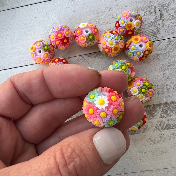 Flower chunky Focal beads, acrylic flower bead chunky bubblegum beads, daisies , acrylic beads for pens, bracelets, keychains and lanyards