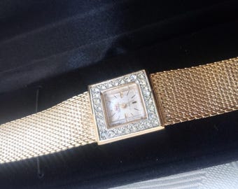 Gorgeous Vintage Waltham 17 Jewels Ladies Wrist Watch
