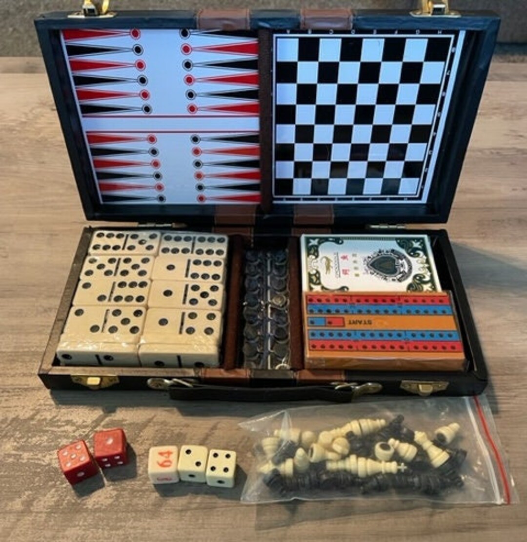 Must See vintage Travel Game Set in Faux Leather Case NOS Multiple