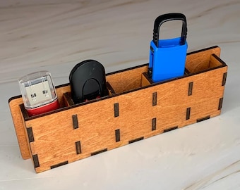 USB Drive 5 Pocket Holder Orginazer