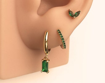 Emerald Earring Minimalist Set Blixore, Huggie Earrings, Dainty Drop Hoop Earrings, Trendy Gemstone Jewelry, Green Everyday Wear, Stud, E021