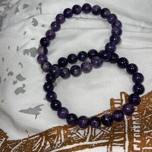 Lepidolite 8mm Crystal Bracelet, Crystals, Gemstone, Gifts for Her, Gifts, Gifts for Him, Bracelet, Jewelry, Purple, Lepidolite