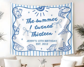 Der Sommer, den ich dreizehn Geburtstag Wandteppich, Benutzerdefinierte 13. Geburtstag Yard Zeichen, personalisierte Geburtstag Kulisse, Geburtstag Party Dekor