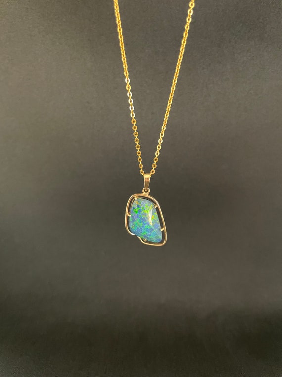 Australian triplet opal pendant, 9k gold setting - image 1