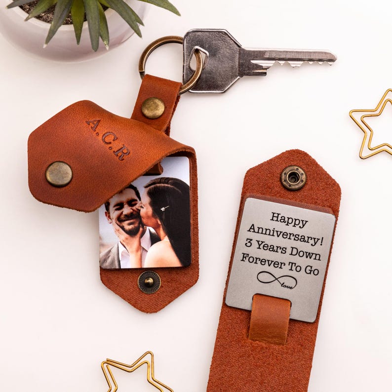 3rd Anniversary Gift, Personalized Leather Photo Keychain, Leather Anniversary Gifts for Him, Photo Keychain for Men imagem 15
