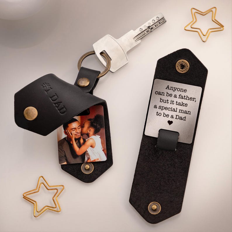 3rd Anniversary Gift, Personalized Leather Photo Keychain, Leather Anniversary Gifts for Him, Photo Keychain for Men imagem 13