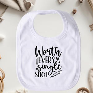 ショットごとに価値のあるよだれかけ、かわいいベビーよだれかけ、面白い幼児用よだれかけ、吸収性コットンベビーよだれかけ、ベビーシャワーギフト、ユニークな新生児用よだれかけ