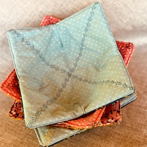 Quilted Bowl Cozy Set of 4: Reversible Hot Bowl Holders