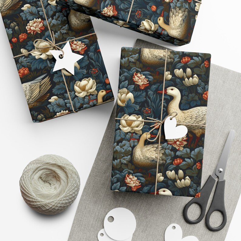 Eco-Friendly William Morris inspirierte Blumengeese Geschenkpapier, Geschenkpapier, Geburtstagsgeschenkverpackung, Party Geschenkpapier Bild 2