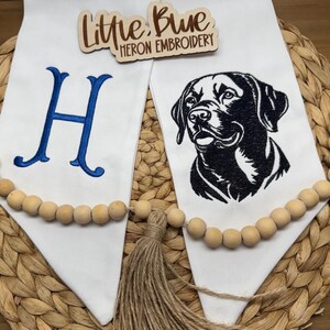 Embroidered Black Lab Wreath Sash: Personalized Dog Lover Gift image 1