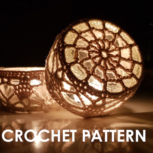 Patrón de ganchillo: Charlotte. Cubierta para velas de té Ramekin. Transforme los moldes de vidrio en candelabros candelita. Proyecto de crochet rápido. Víspera de Todos los Santos.